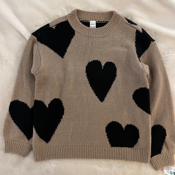 Carter’s heart sweater - Picture 1 of 10